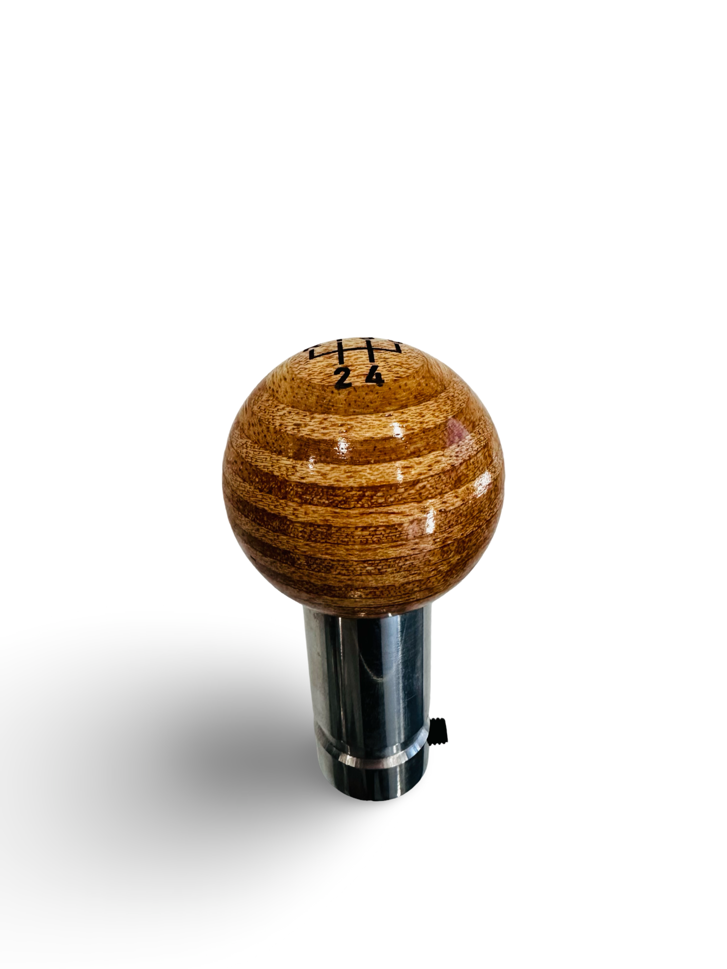 Wood Engraved Cinnamon Brown 5 Speed Gearshift Knob. Only one available…