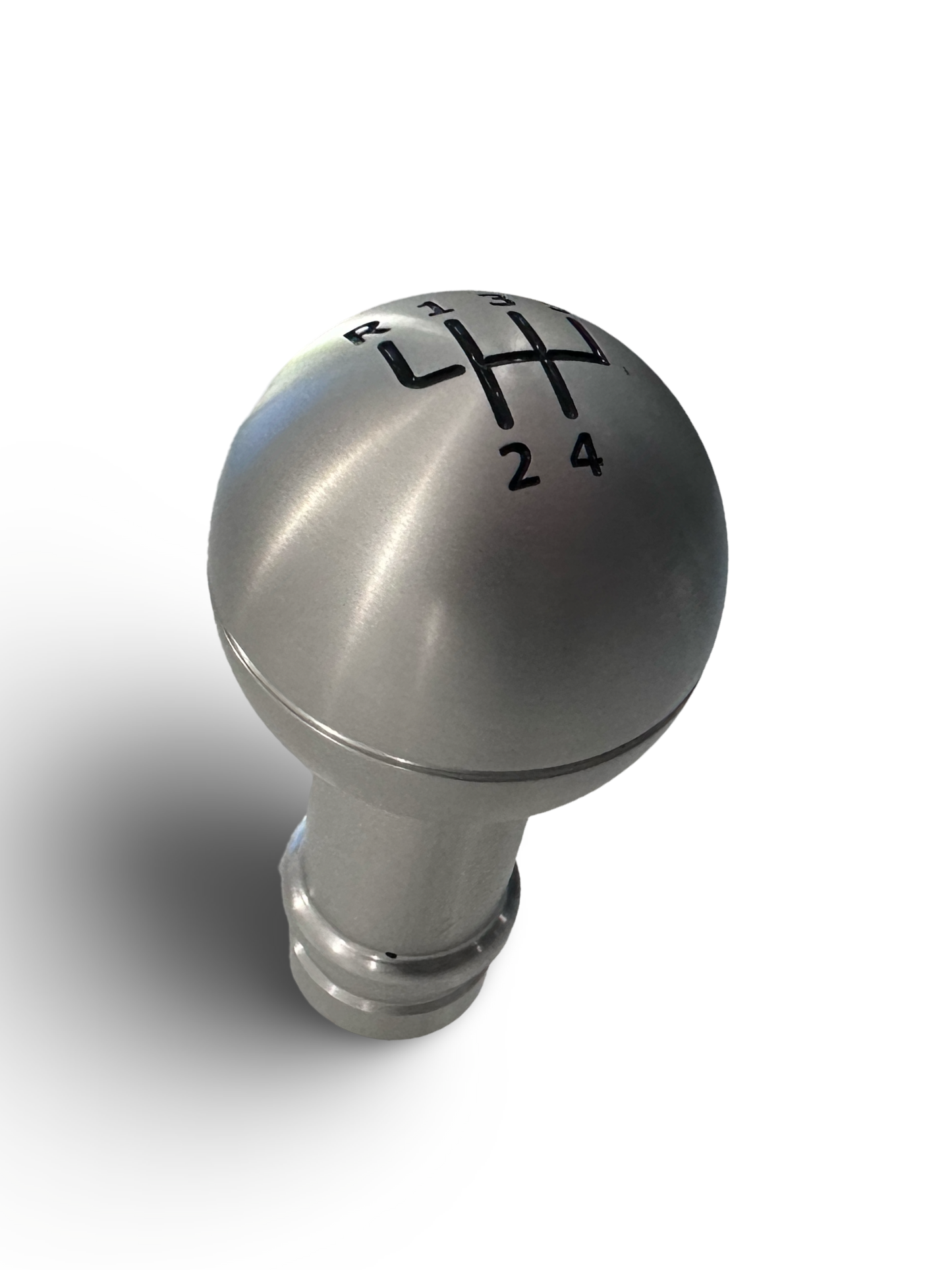 Stunning 2 piece 5-speed aluminum gear shifter knob accented with sleek black numerical markings.
